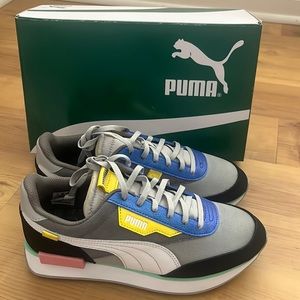 Puma Future Rider Sneakers. Size 7.5. New!